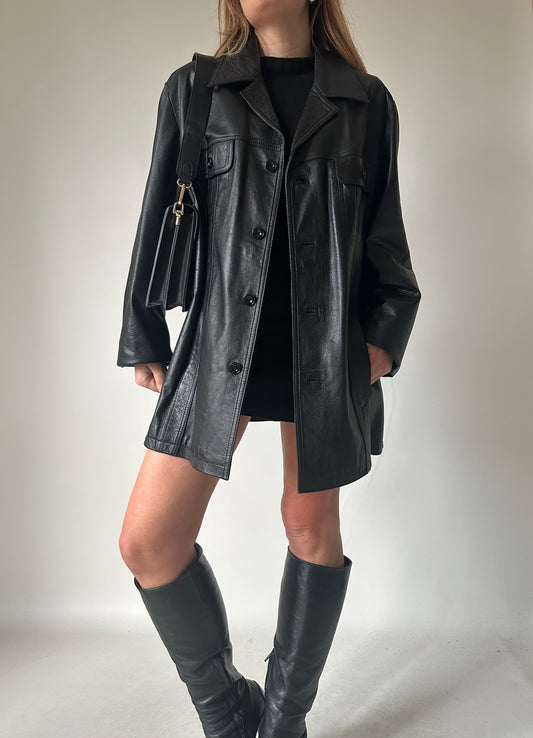 Passpartour black leather jacket