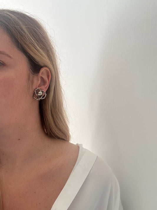 Orecchini fiore silvertone