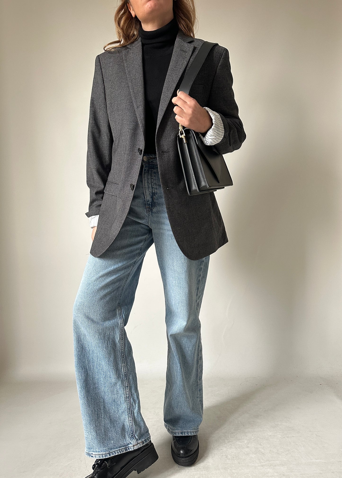 Light wool grey blazer