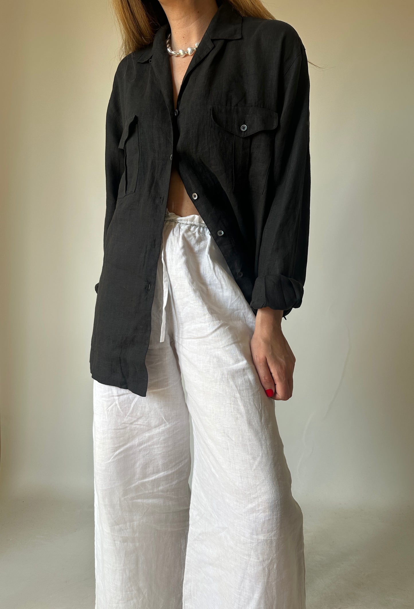 Black oversize 100% linen shirt