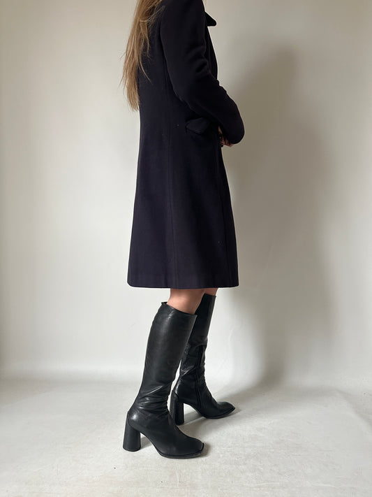 100% wool navy slim coat