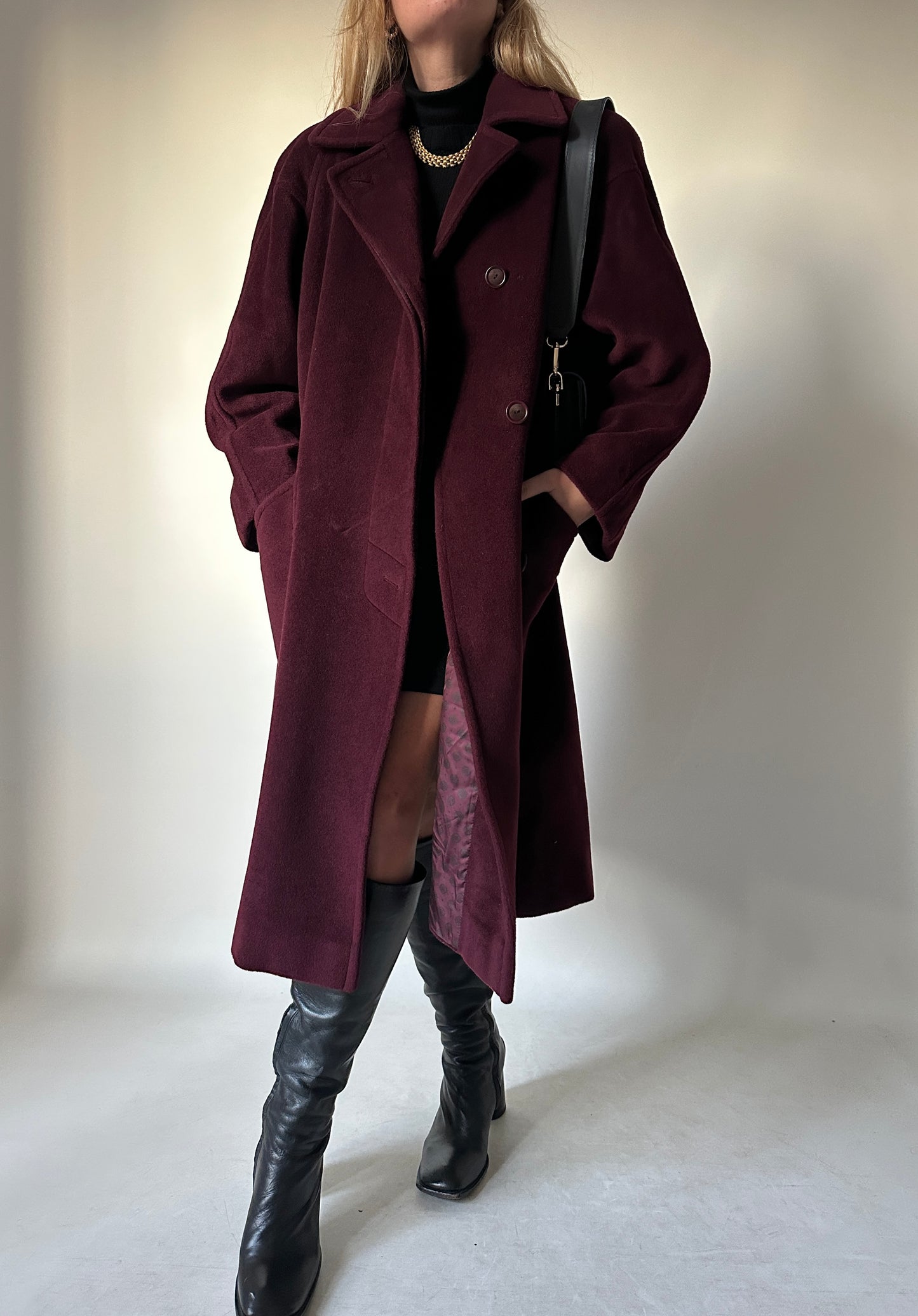 Burgundy wool and cachemire coat