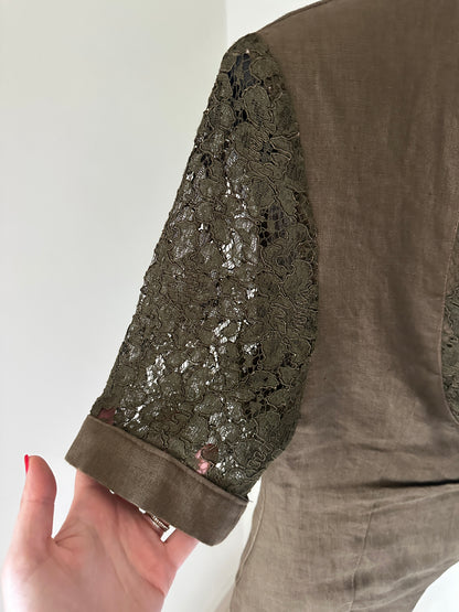Blazer in lino con maniche ricamate