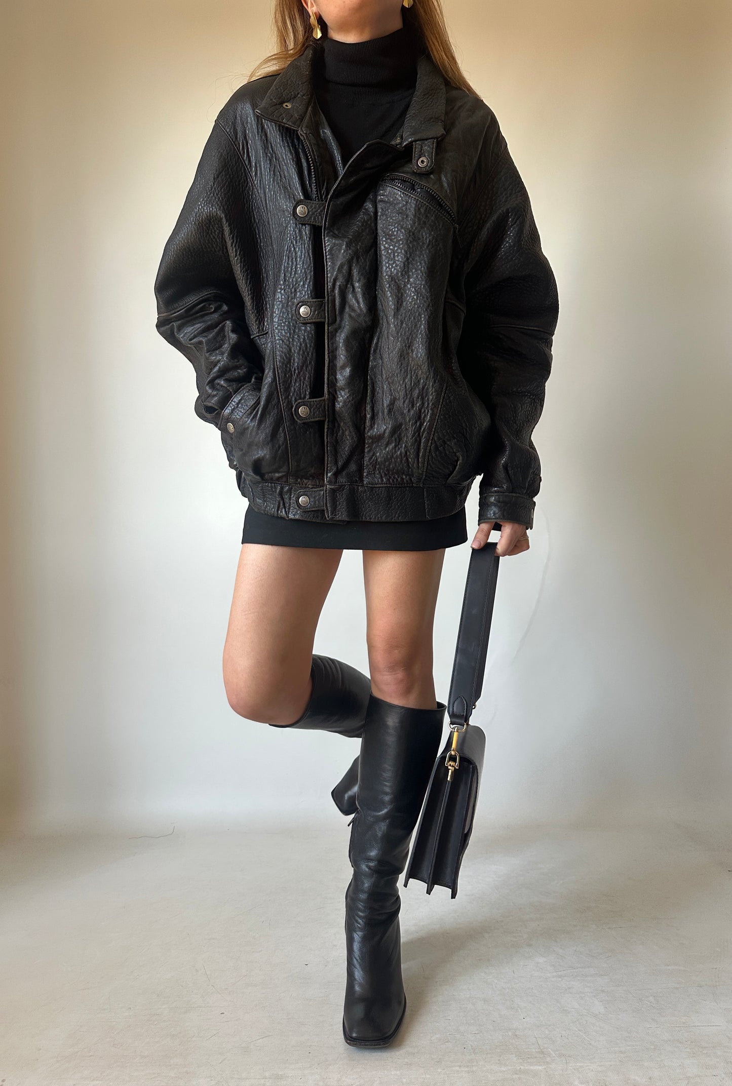 Oversize Paris black leather bomber