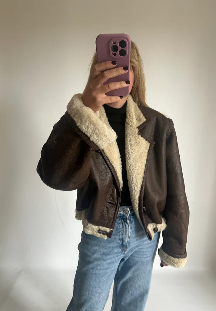 Chocolate petite Shearling