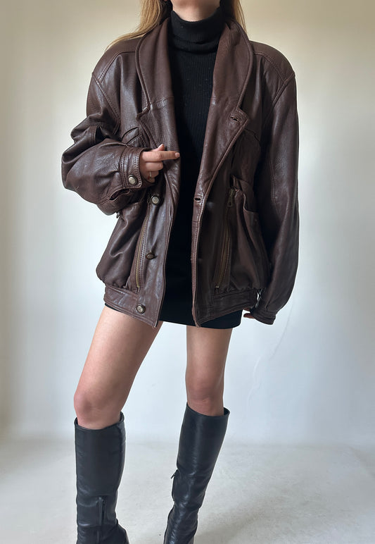 Dreamy chocolate leather bomber