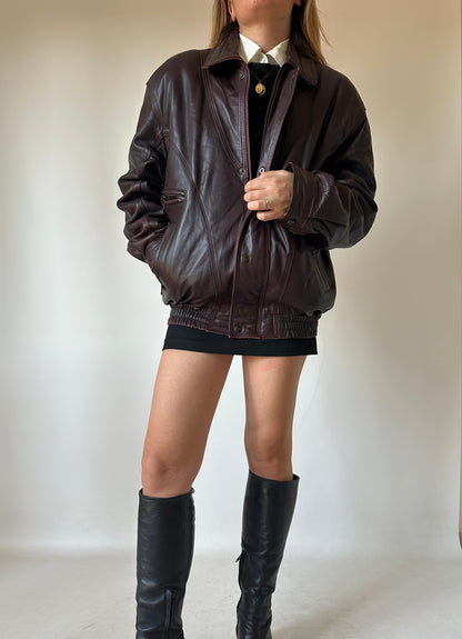 Dreamy burgundy leather bomber