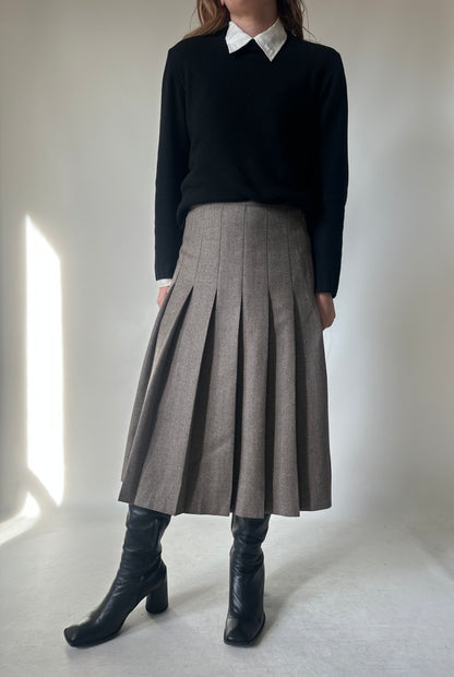 Virgin wool grey pleated long skirt