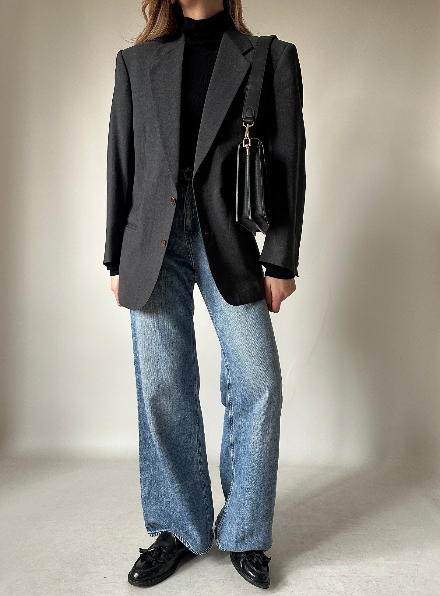 Minimal grey wool blazer