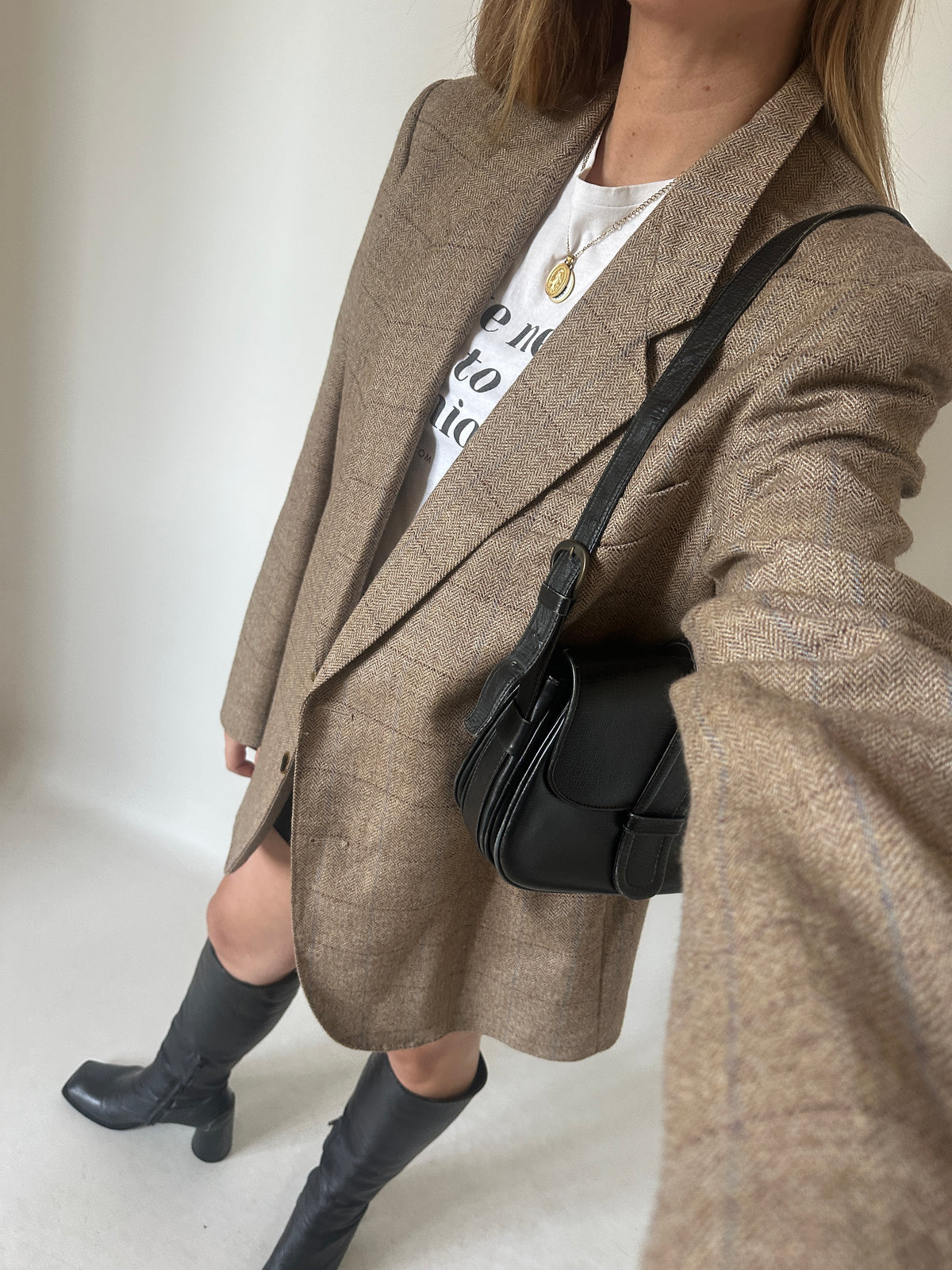 Virgin wool herringbone blazer