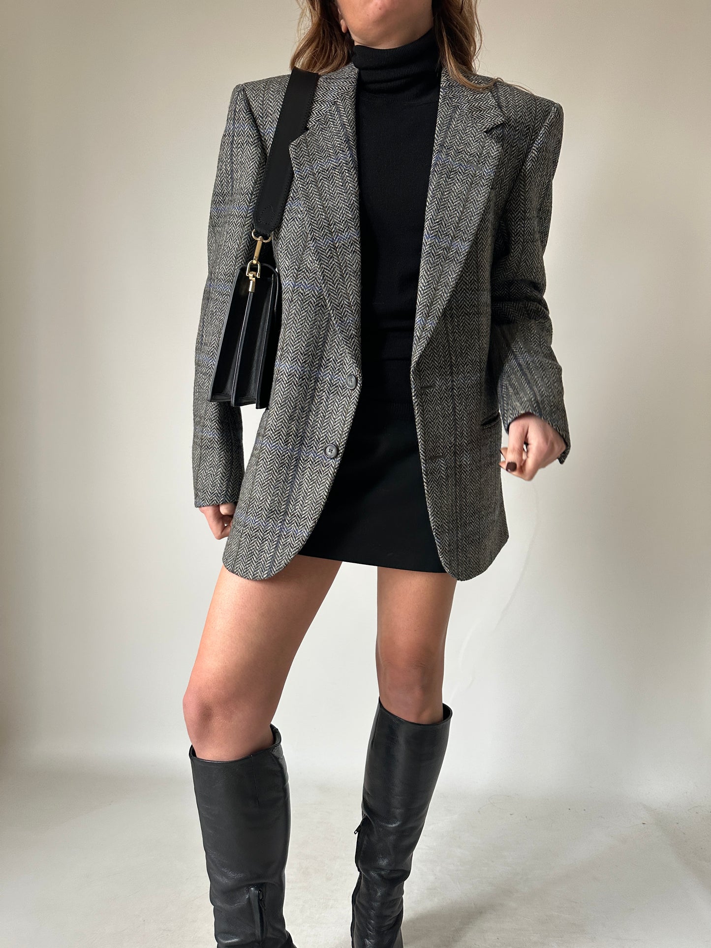 Herringbone grey wool blazer
