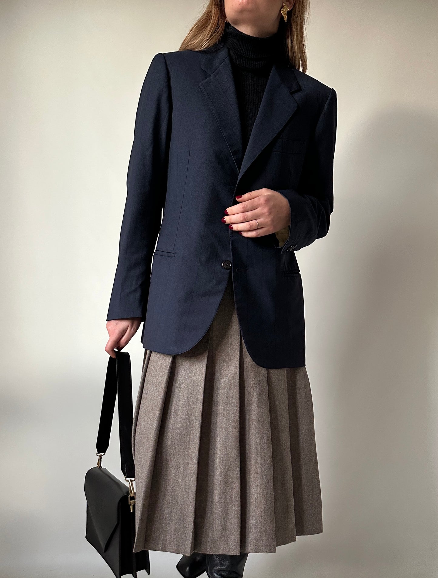 Made in Italy light wool navy blazer