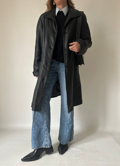 Trench trapuntato in pelle nera