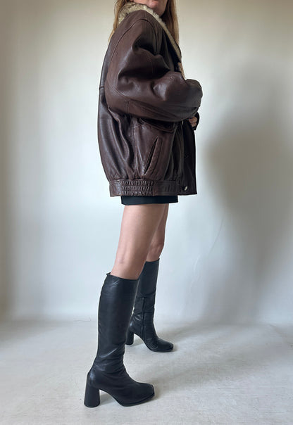 Dreamy chocolate leather bomber