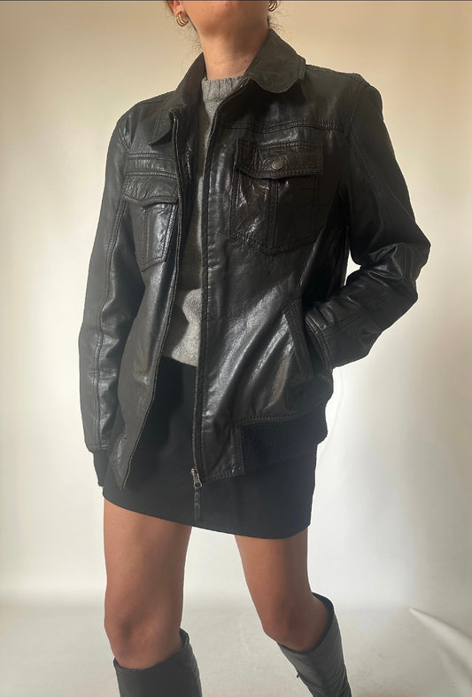 Slim black leather bomber