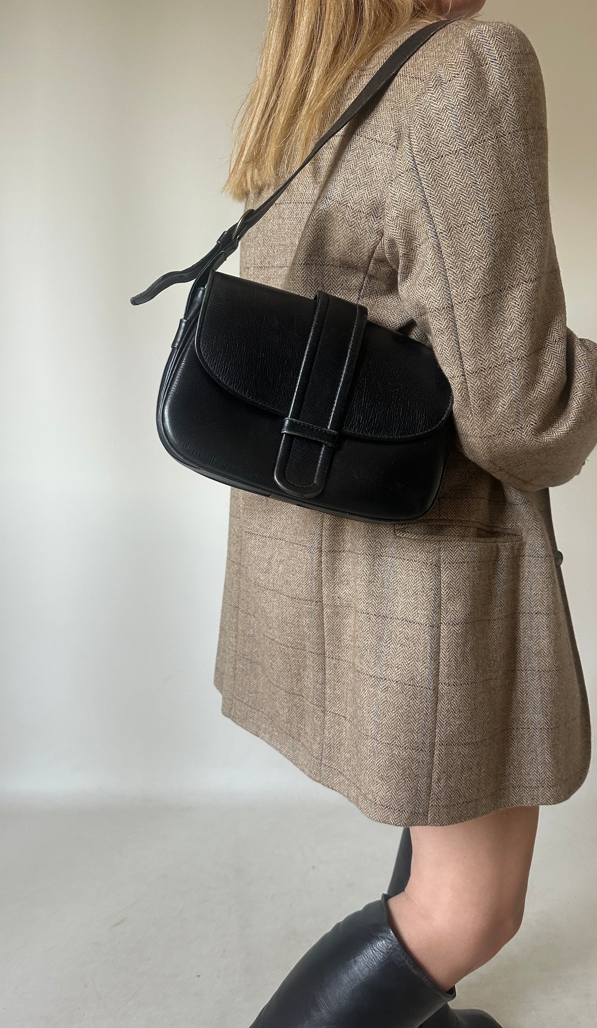 Minimal real leather bag