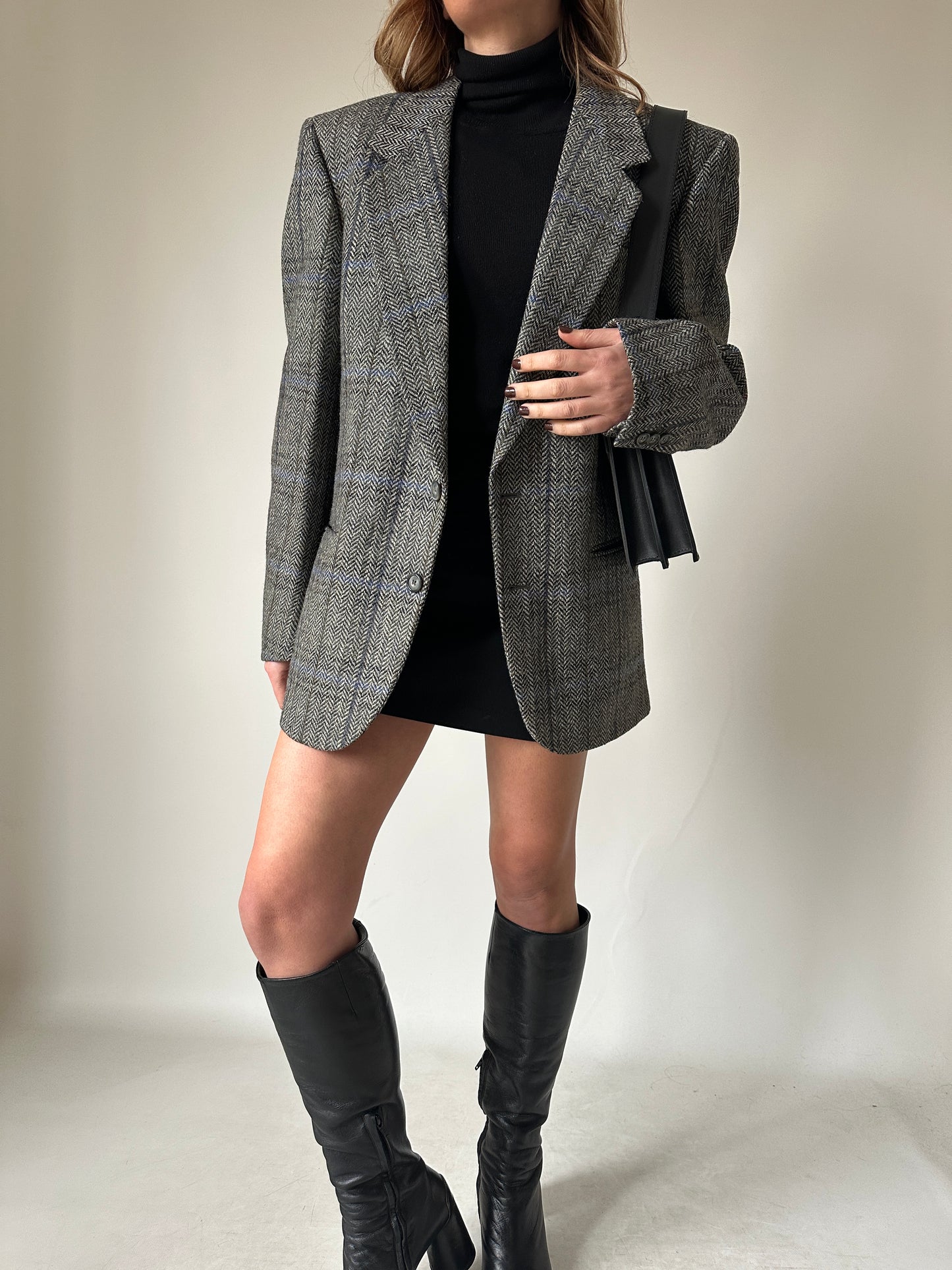 Herringbone grey wool blazer
