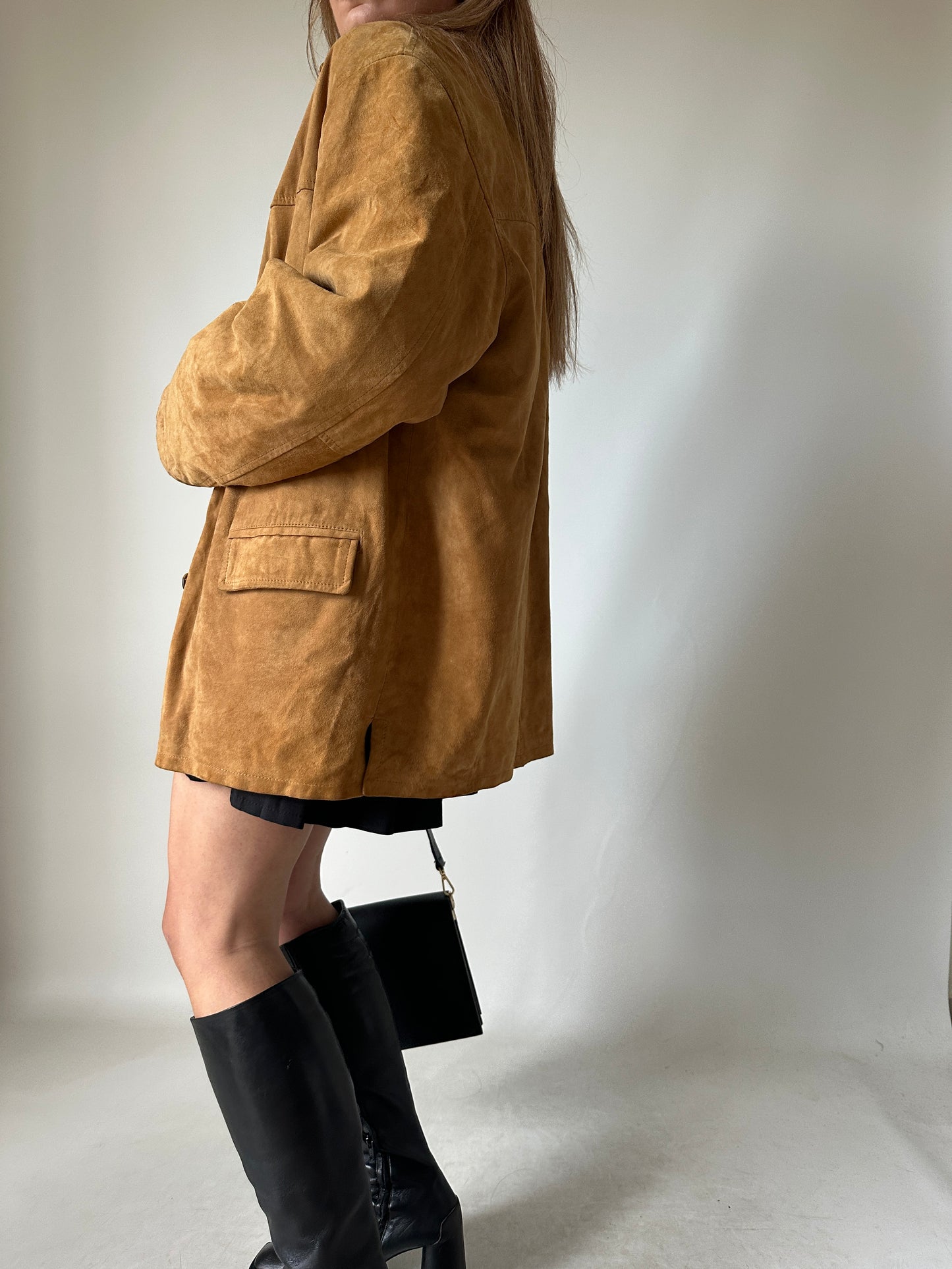 Passpartour suede jacket