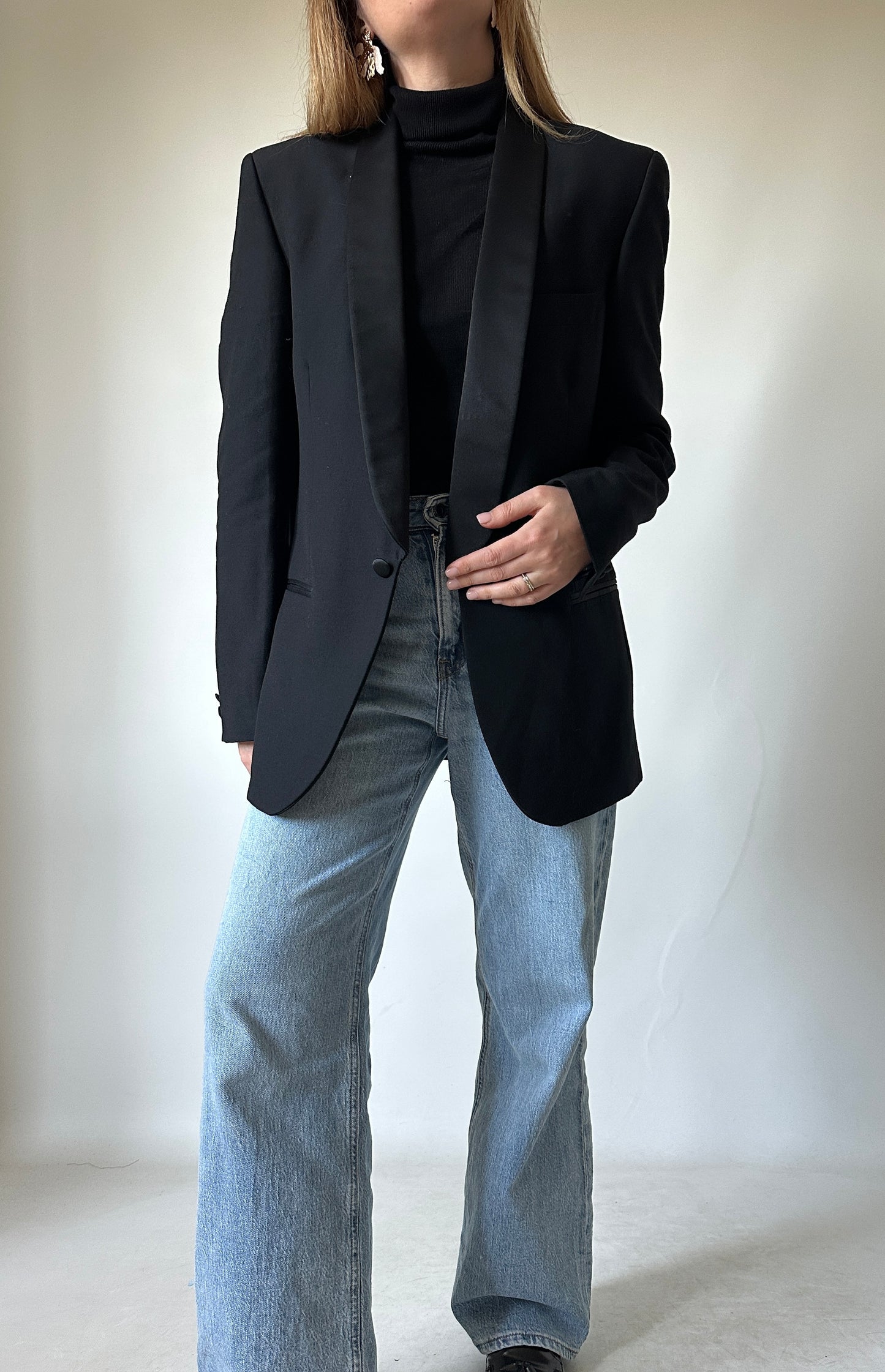 Precious smoking black blazer