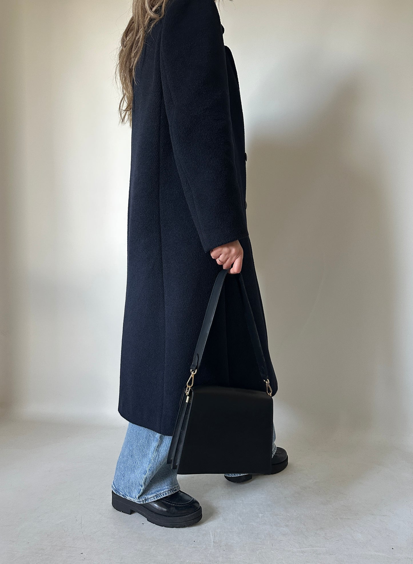 Tailored double-breast wool navy coat