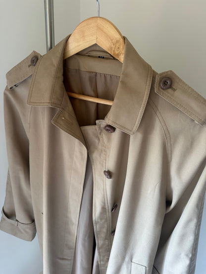 Camel passpartour spring trench