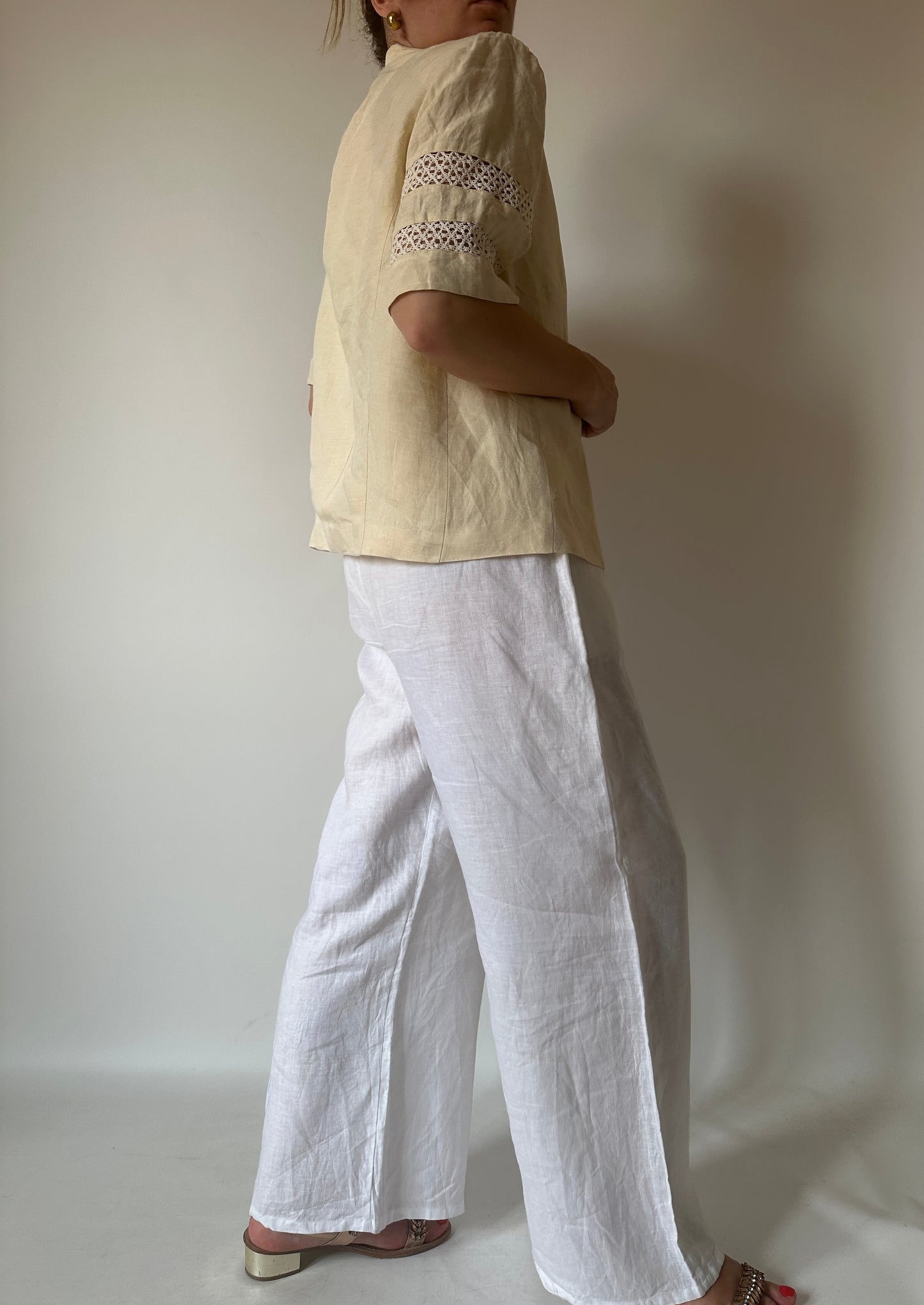 Tailored pure linen cream shirt