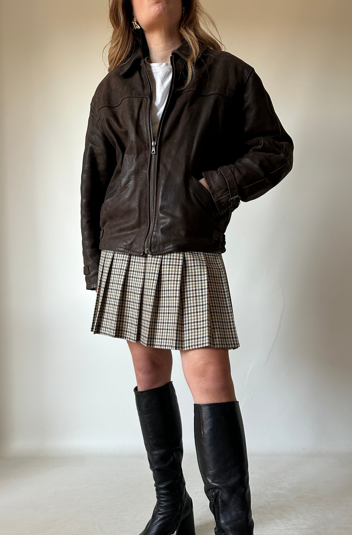 Chocolate petite leather bomber