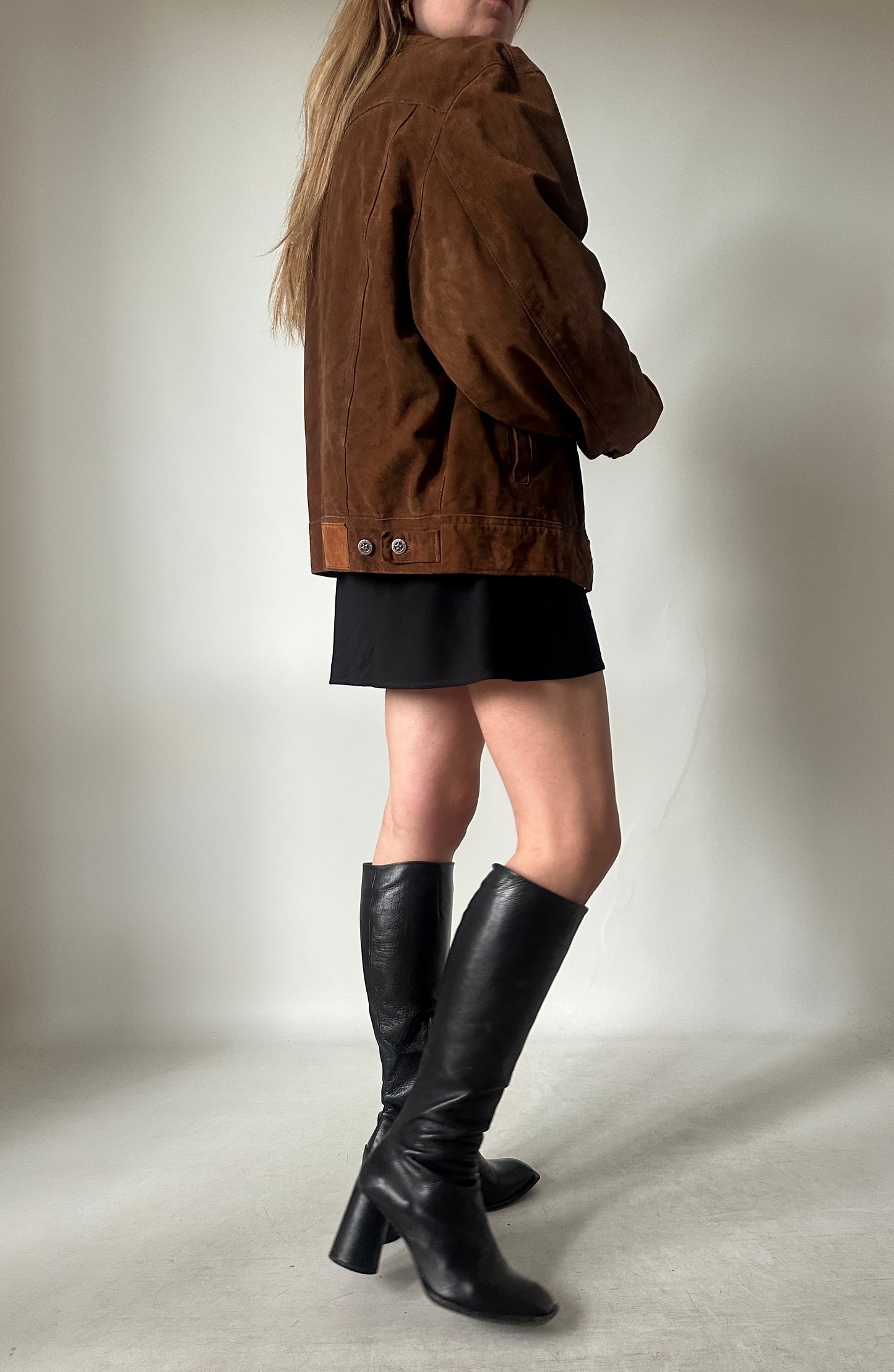 Casual chocolate suede bomber