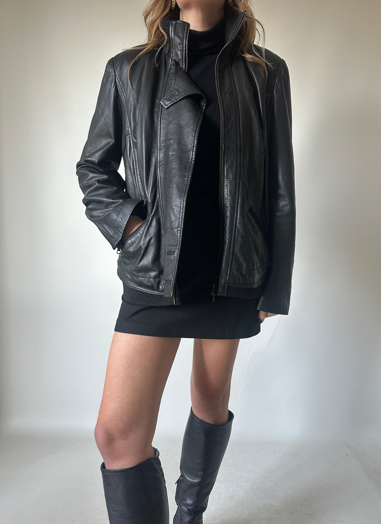 Leather black petite bomber