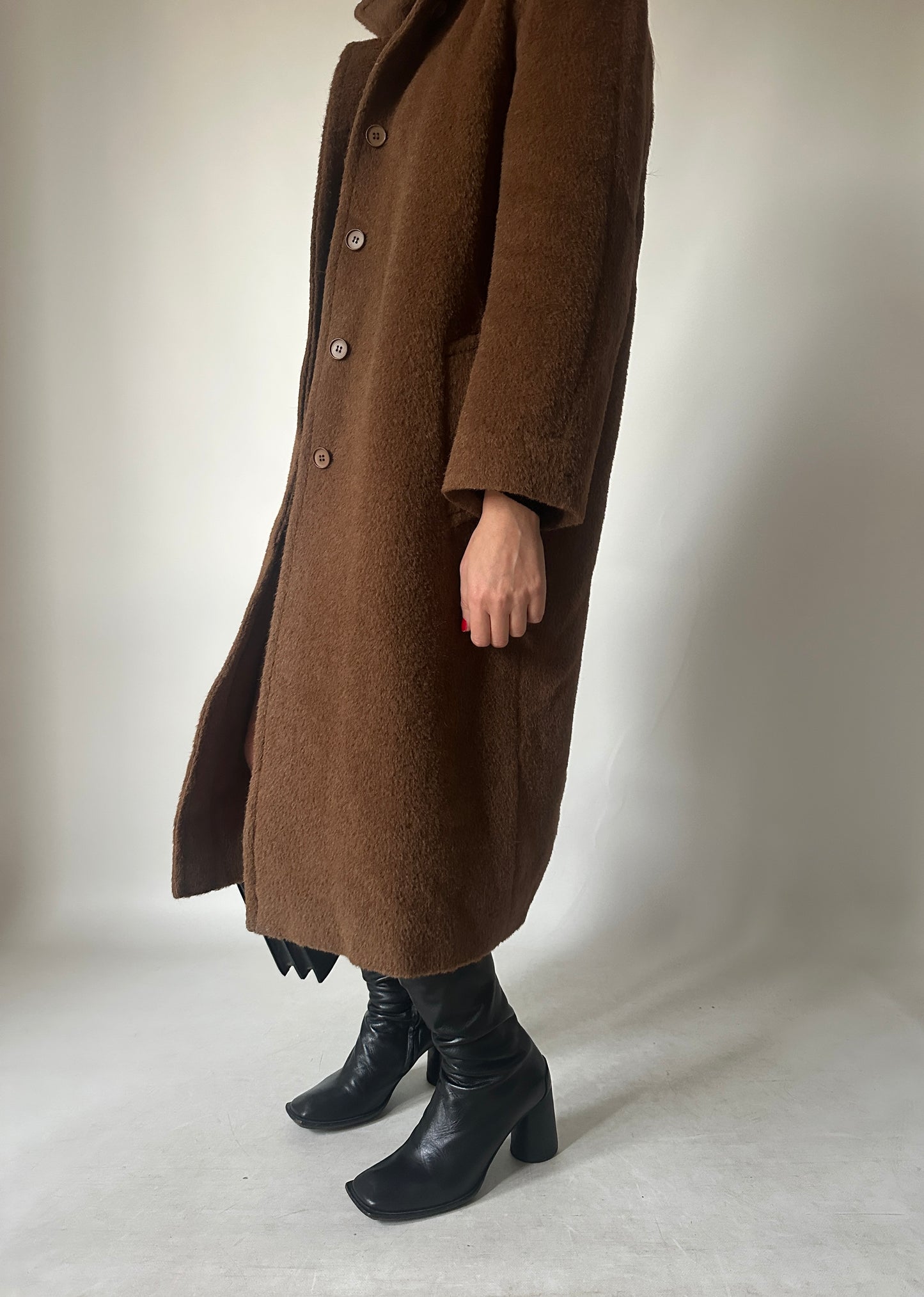 Piacenza 100% alpaca chocolate coat