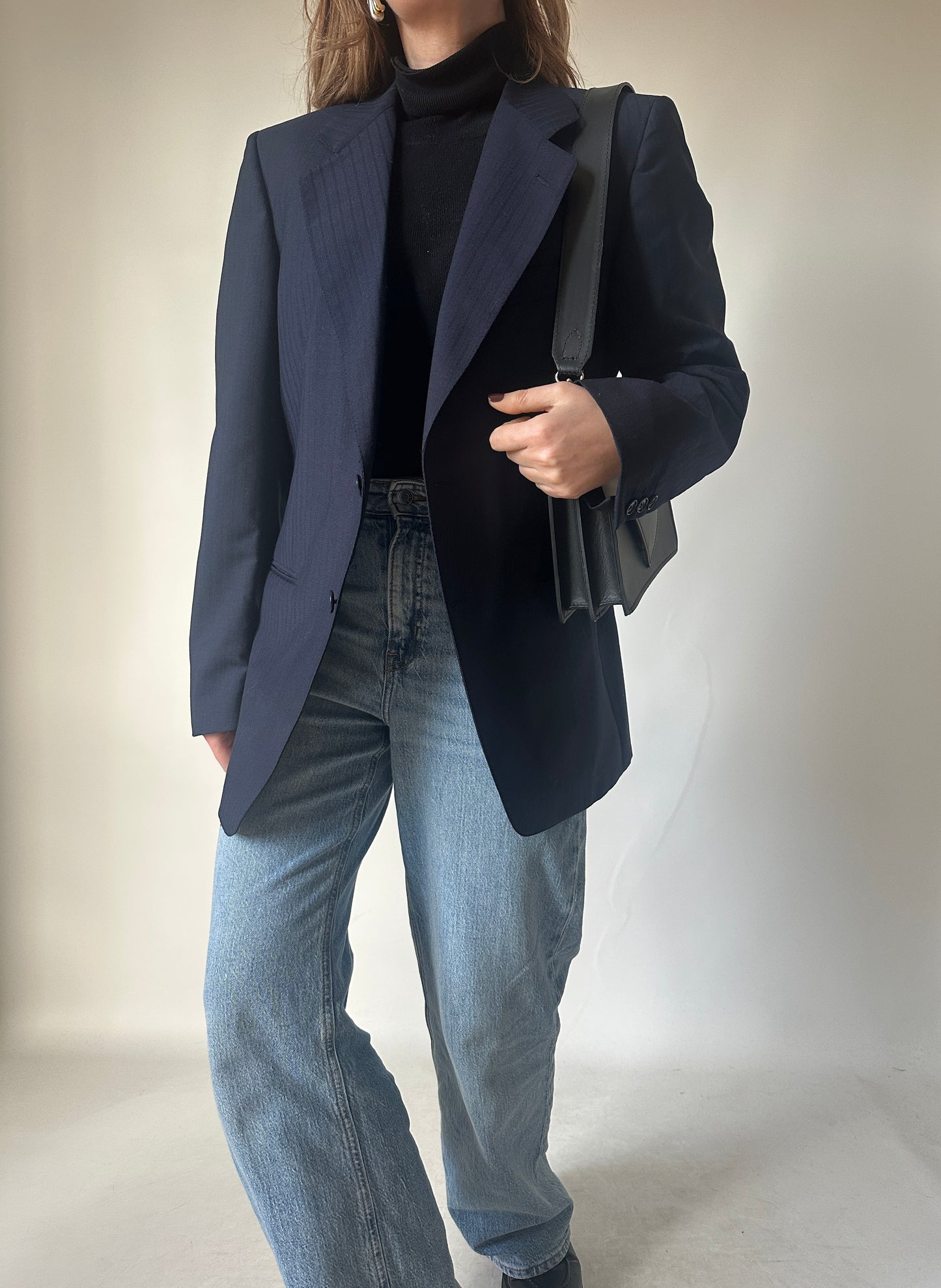 Minimal navy pinstriped blazer