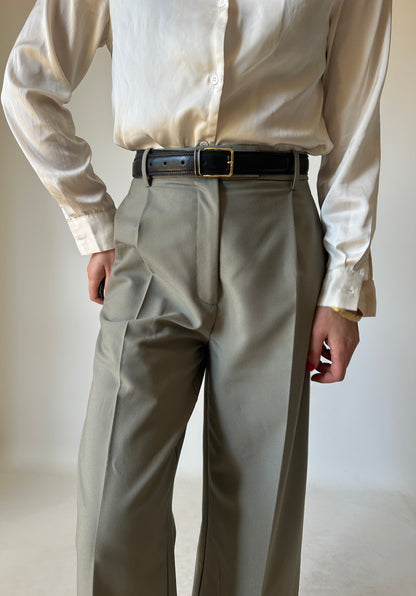 Minimal black leather belt