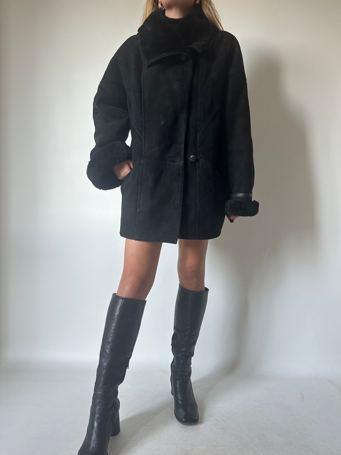 Perfect black Shearling