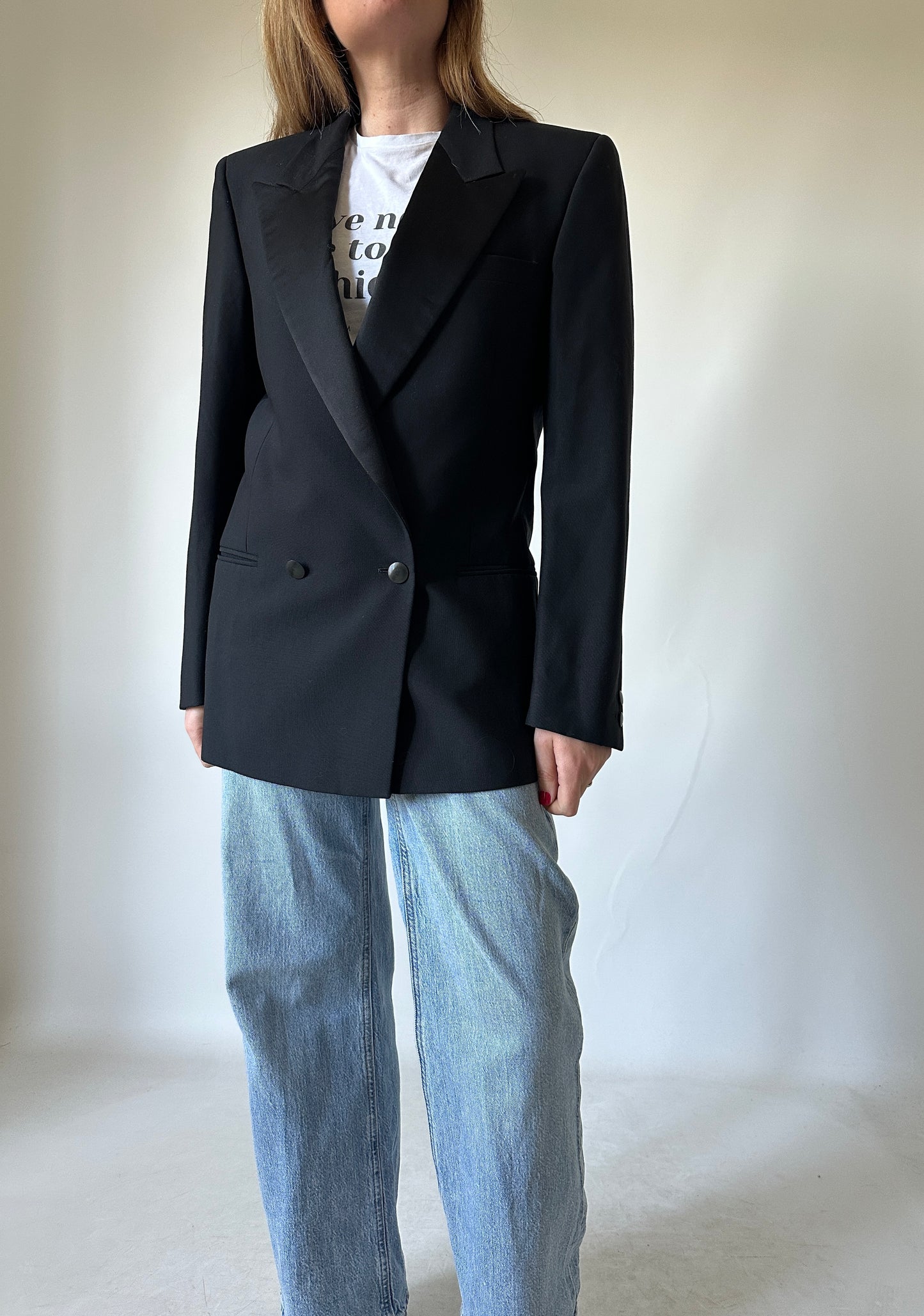 Precious black smoking blazer