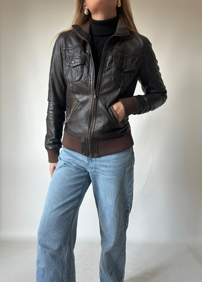 Chocolate petite bomber