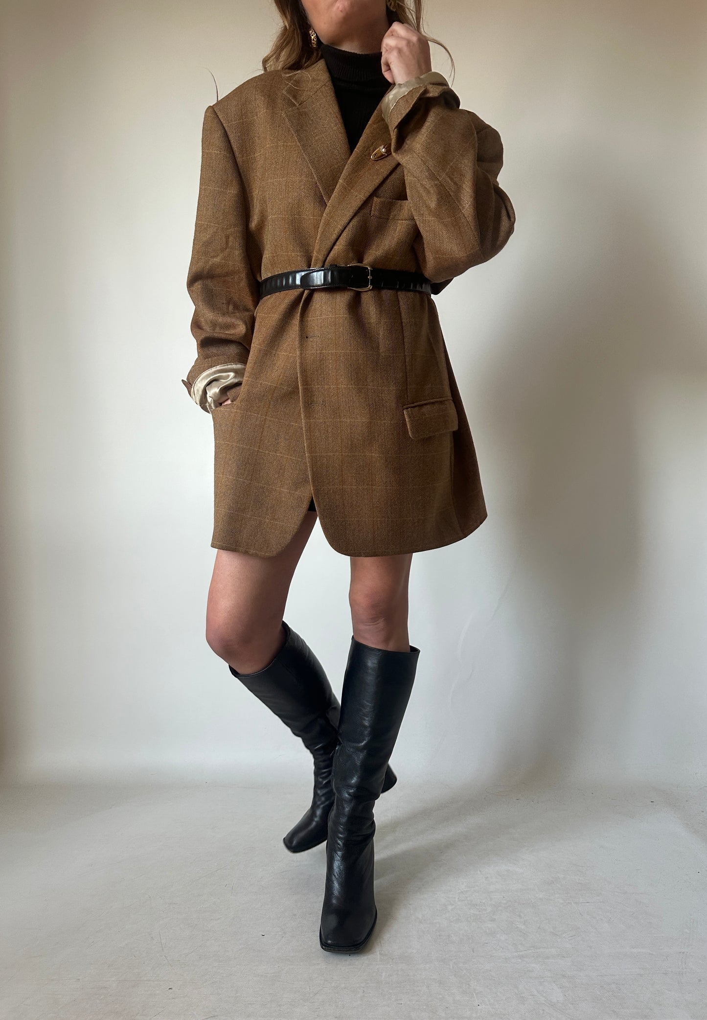 Oversize camel wool blazer
