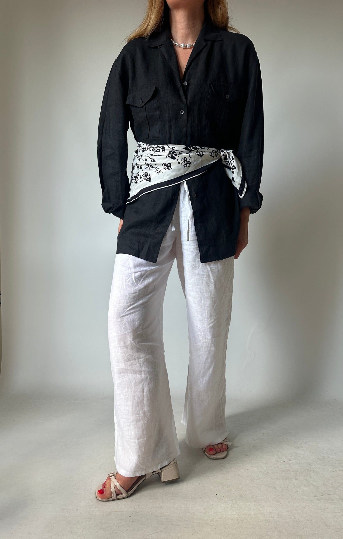 Black oversize 100% linen shirt