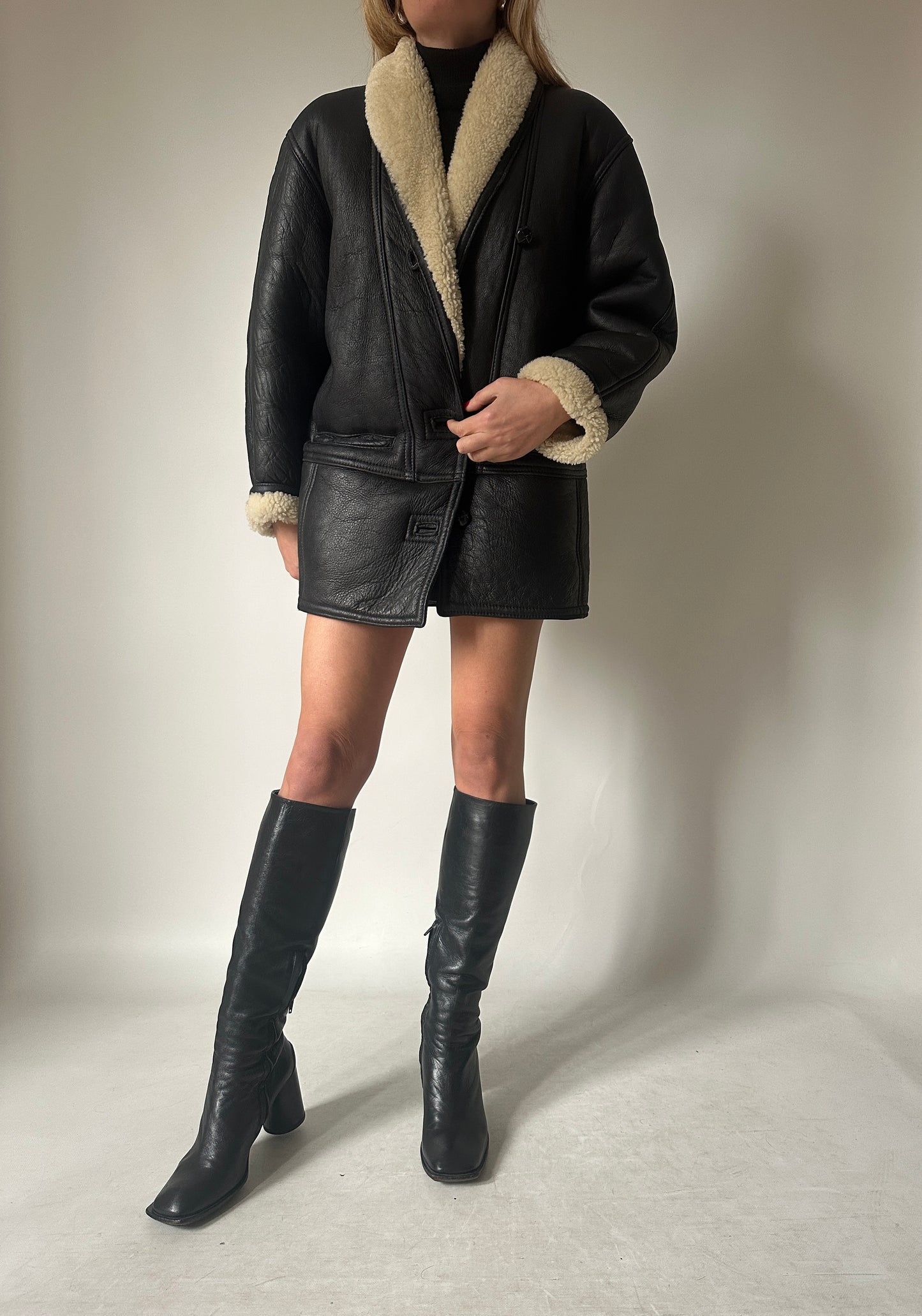 Dreamy black petite Shearling