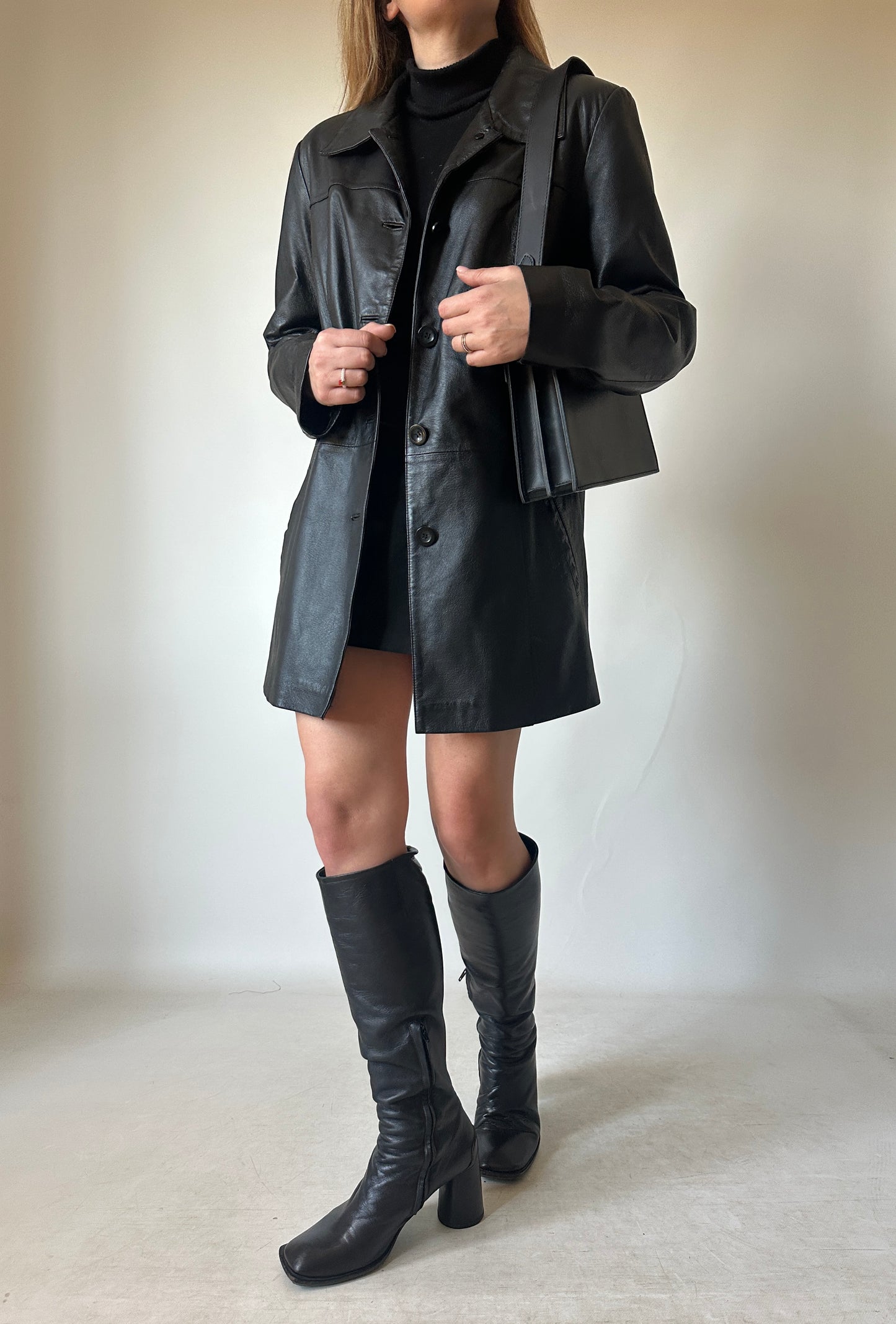 Passpartour black leather jacket