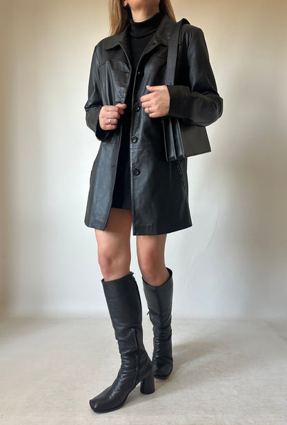 Passpartour black leather jacket
