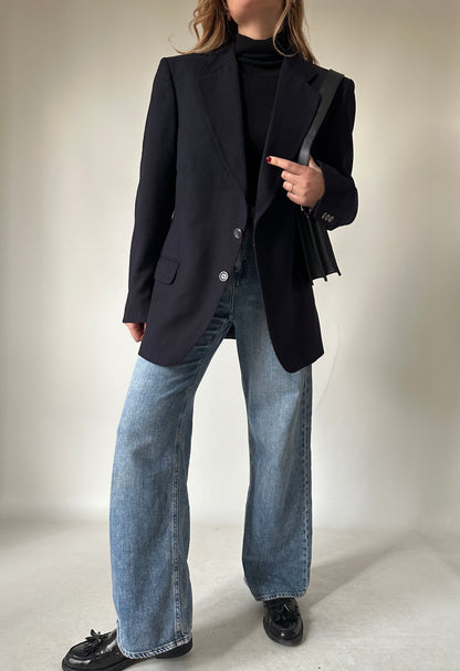 Minimal navy virgin wool blazer