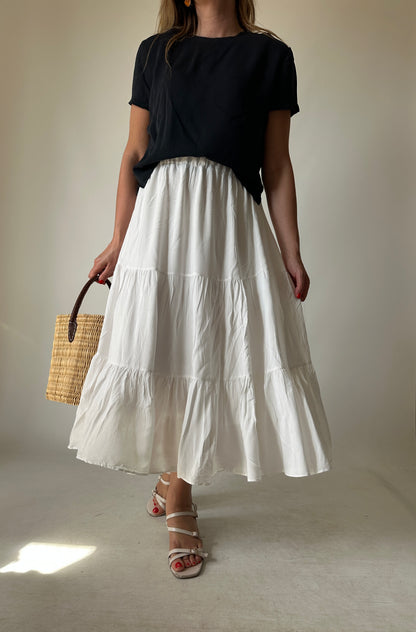 Essential pure cotton white skirt