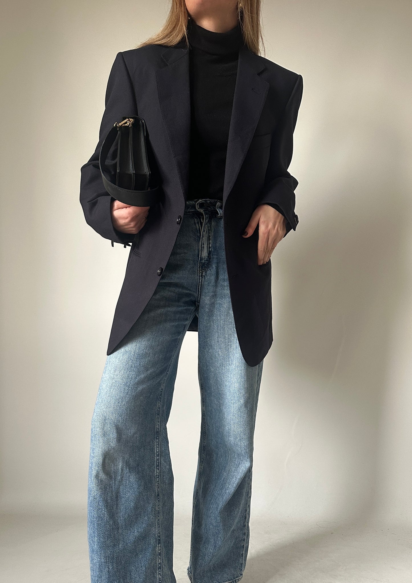 Elegant navy pure wool blazer