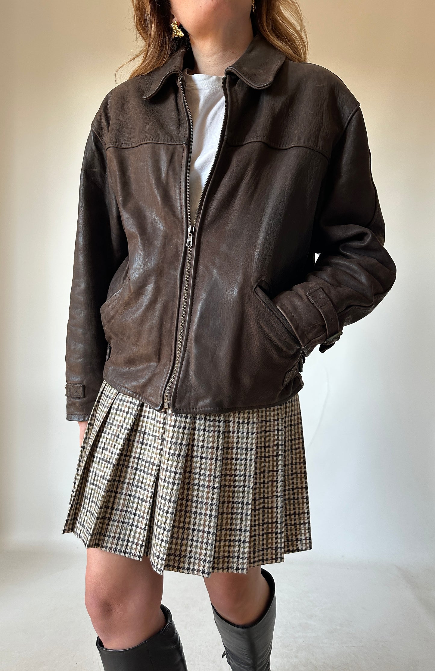 Chocolate petite leather bomber