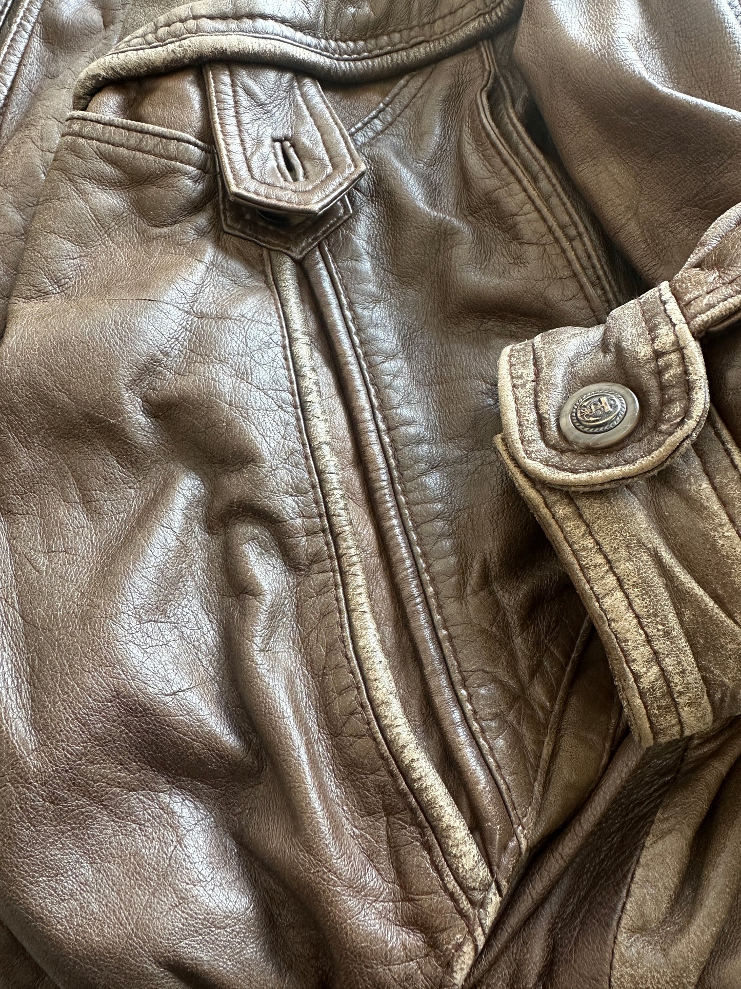 Chocolate used leather bomber