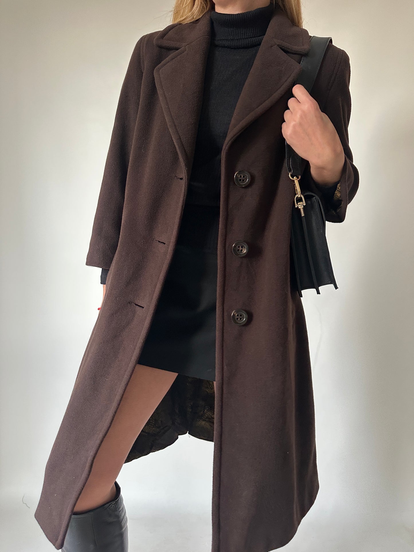 Cachemire and wool chocolate coat