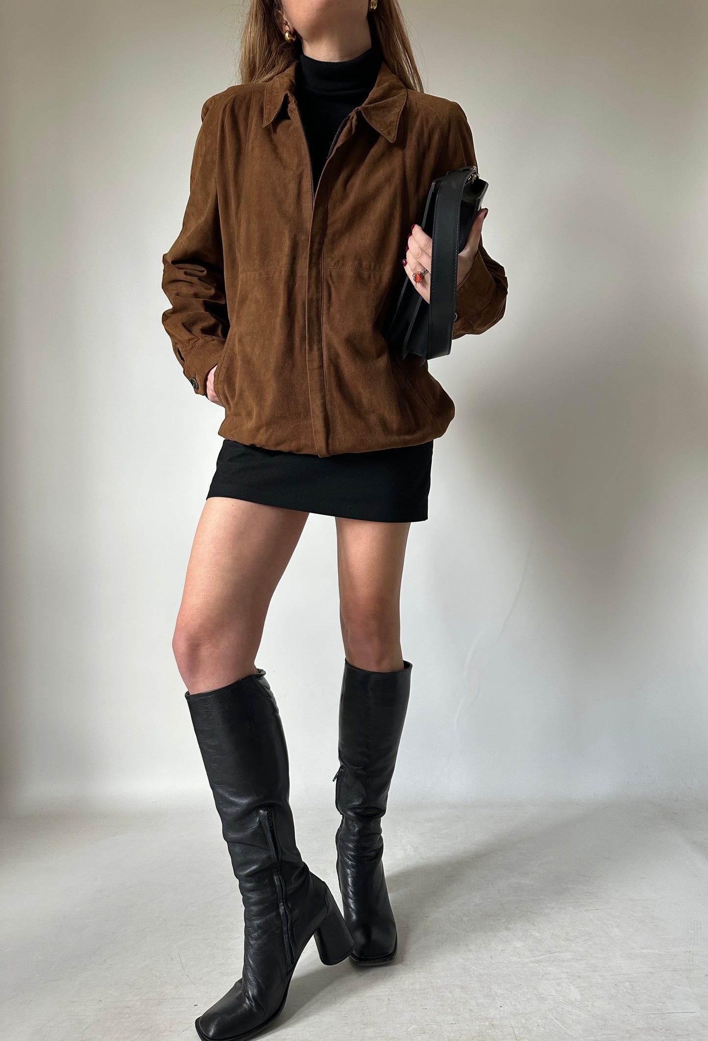 Dreamy suede brown bomber