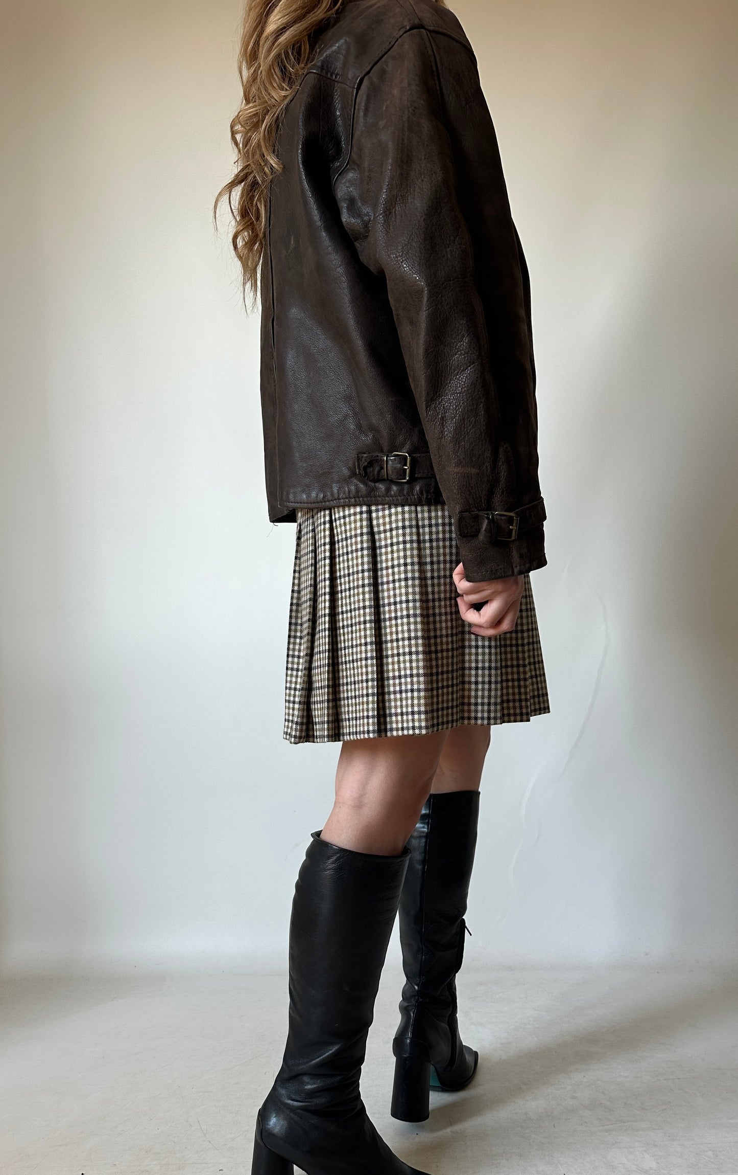 Chocolate petite leather bomber