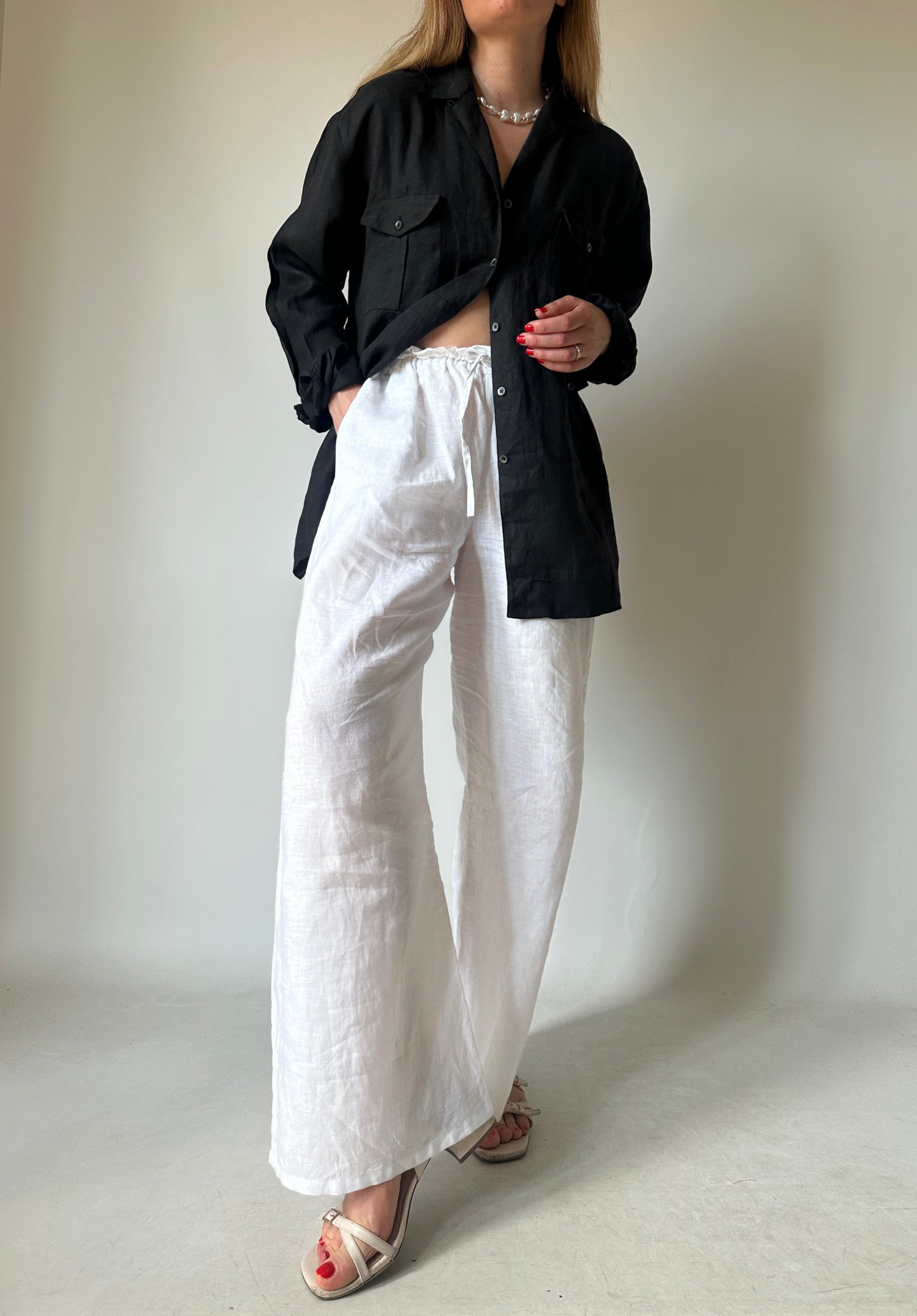 Black oversize 100% linen shirt