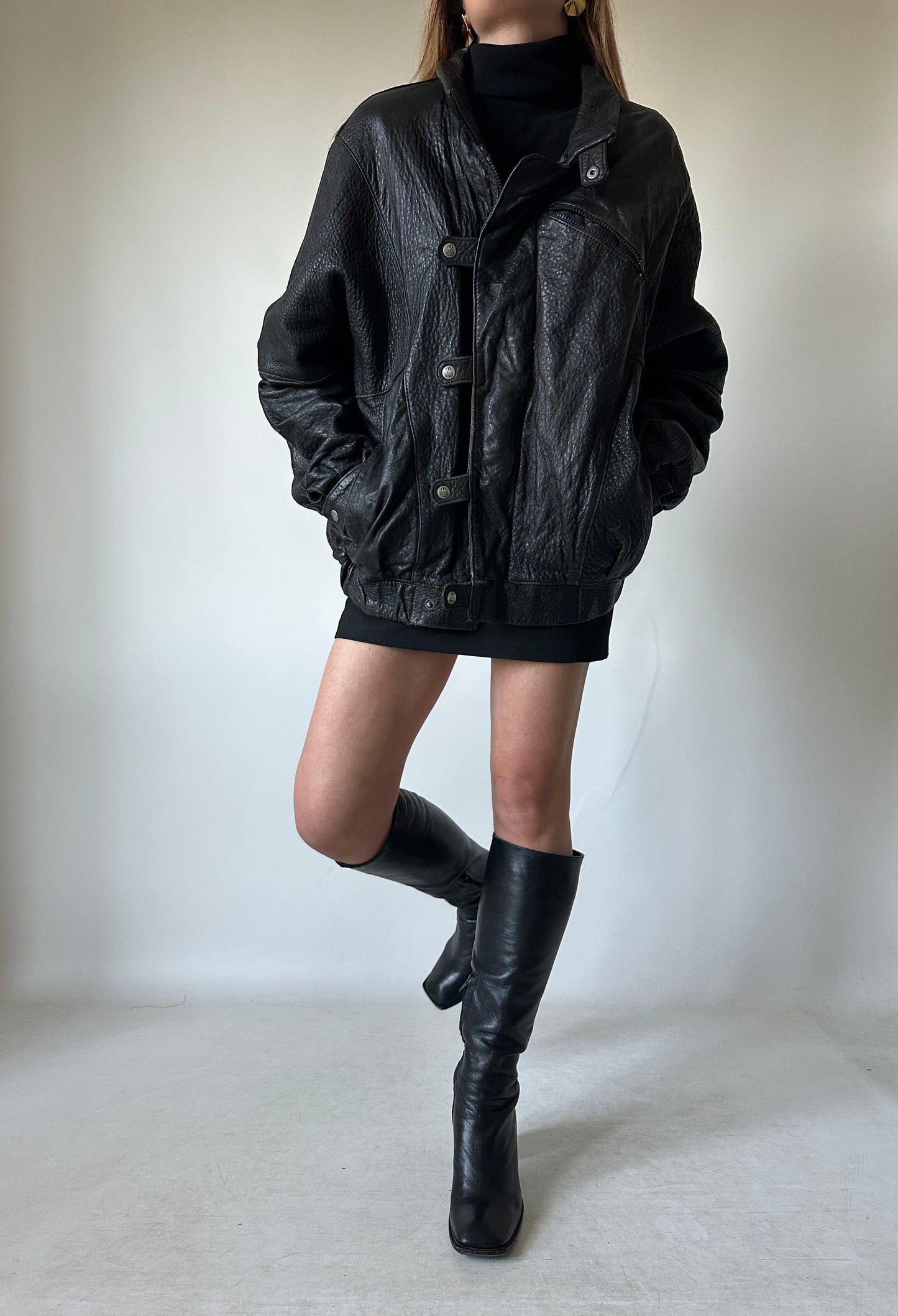 Oversize Paris black leather bomber